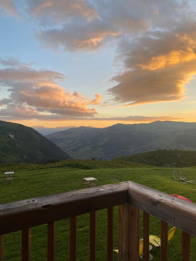 Chambres Et Tables D'Hotes Le Choton A Nono - Col Du Joly Beaufortain Hauteluce Eksteriør bilde